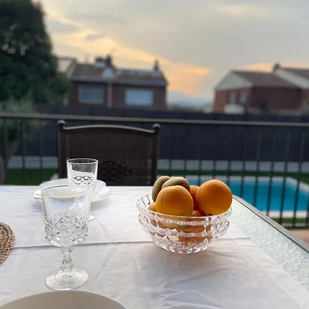 펜션 Marta - 지로나