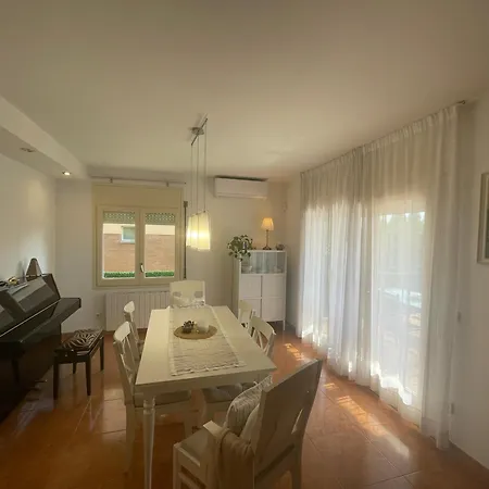 Marta - Holiday home
